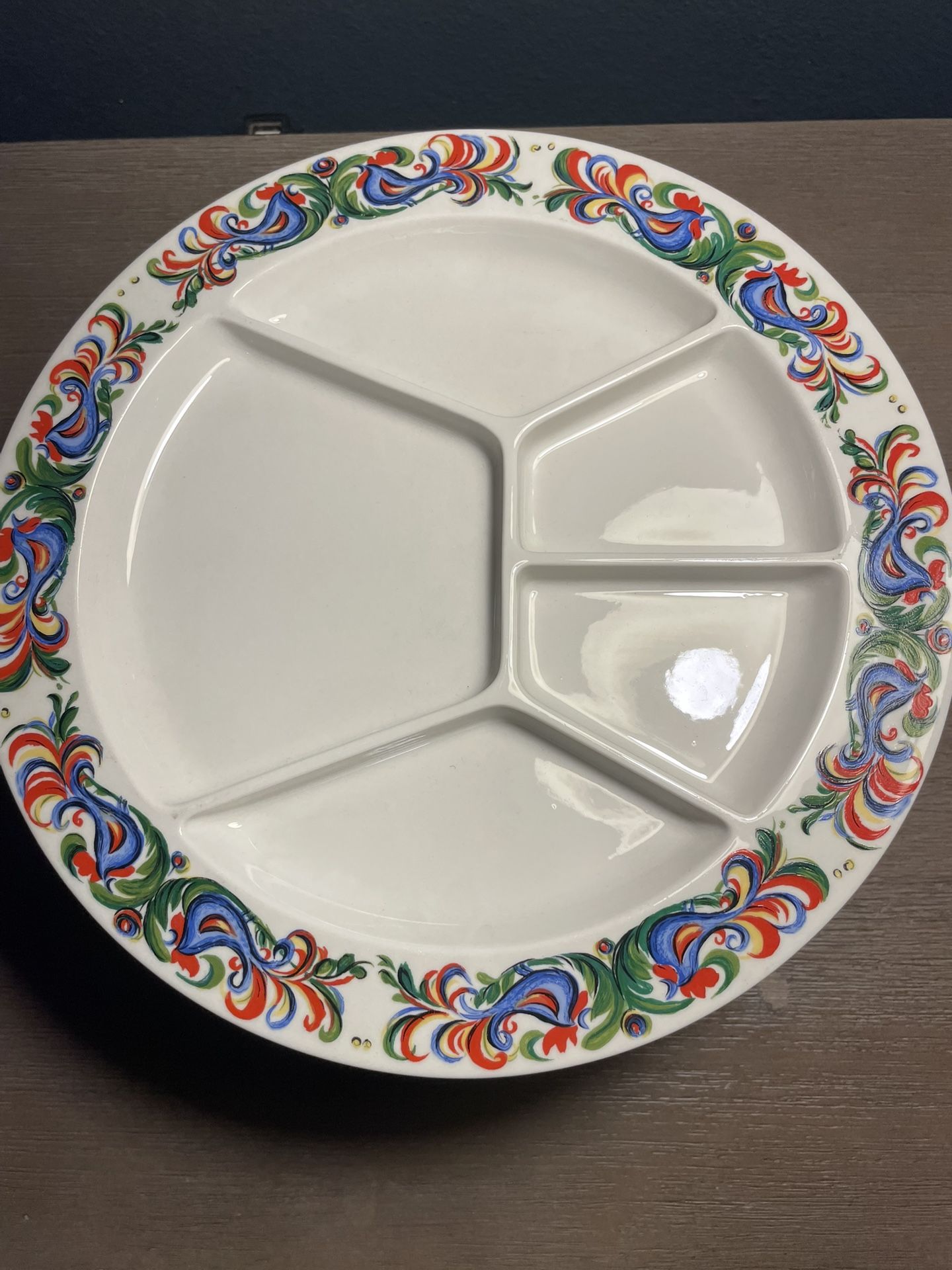 Villeroy & Boch Septfontaines Luxembourg Rooster Divided Plates Set of 6