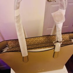 New  Michael Kors Bag