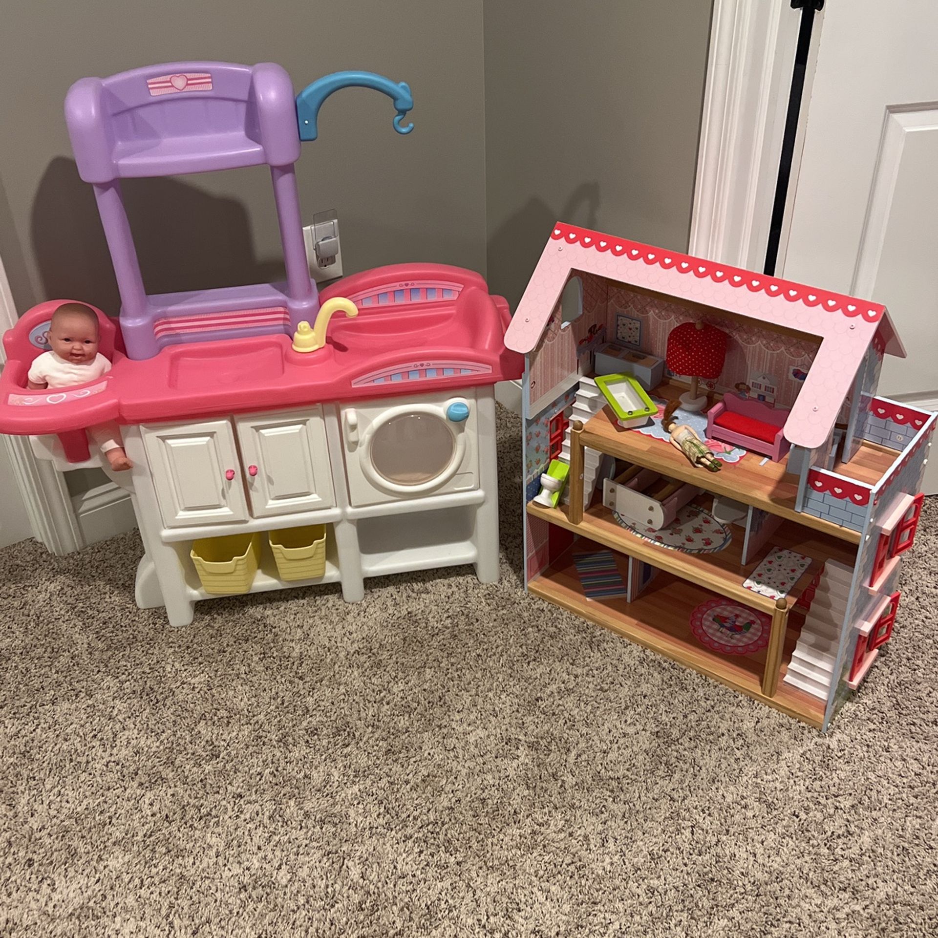 Step 2 Deluxe nursery And Kid Kraft Doll House