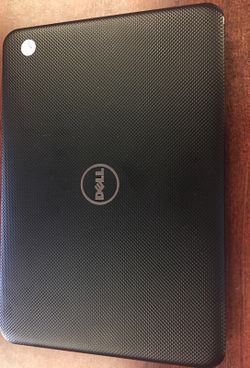 Dell laptop look like brand new windows 10 pro with Spain and English languages our location at 830E vista way vista ca92083