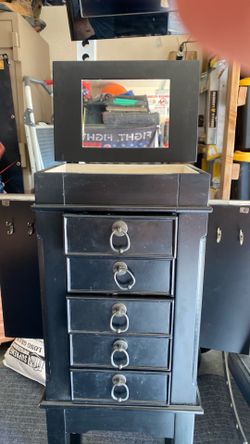Jewelry Box