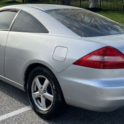 2003 Honda accord Ex Coupe 