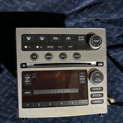 2005 Oem Infinity G35 Coupe Stock Radio 