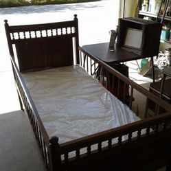 Foldable Antique Bed 