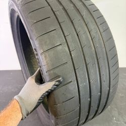 V748  275 35 21 103Y  Bridgestone  Potenza Sport  One Used Tire 80% Life 