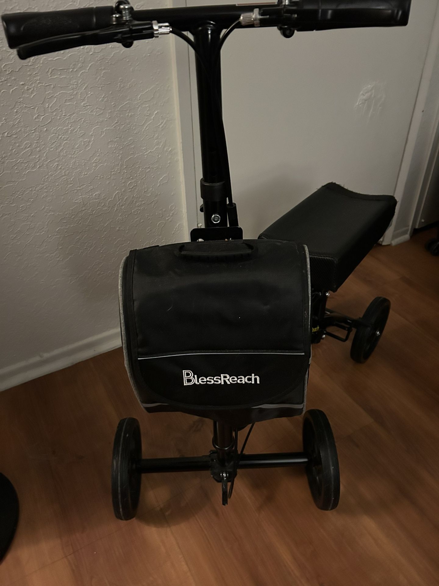 Black Knee Scooter 