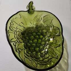 Vintage Indiana GREEN GRAPES BOWL Iridescent Glass Serving Fruit Dish Carnival