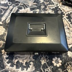 Metal Cash Box Safe With Key