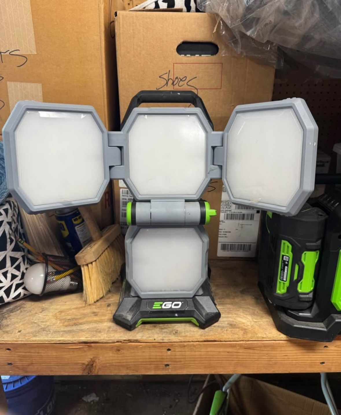 EGO Power+ 56V Portable Area Light (LT1000) – Tool Only