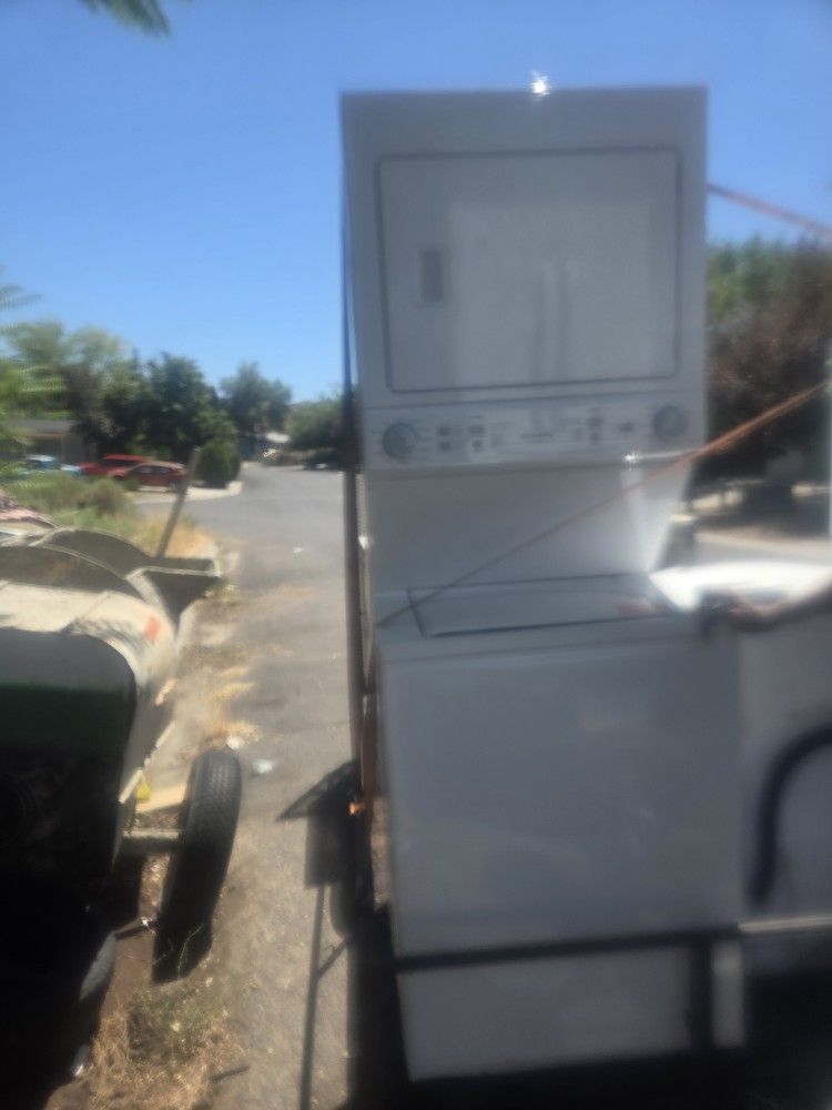 Frigidaire Stacker Washer And Dryer