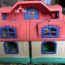 Little Dolls House