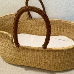 Design Dua Moses Baby Bassinet - Natural