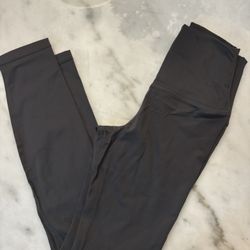 Workout Clothes/ Leggings