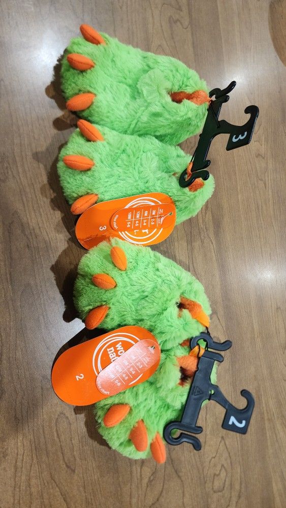 Kids Claw Slippers