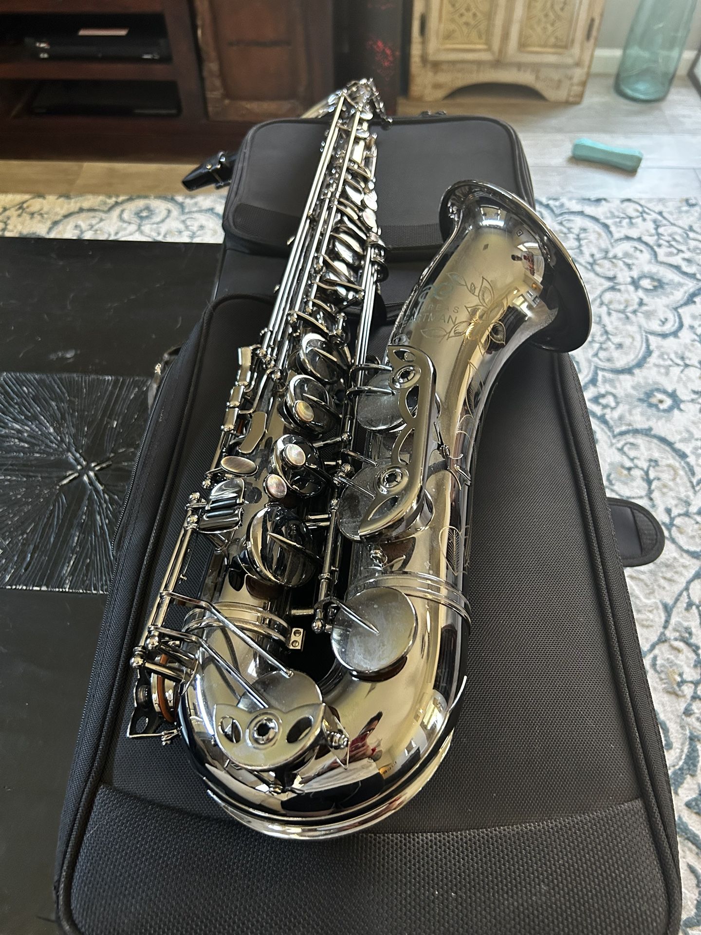 ANDREAS EASTMAN TENOR SAXOPHONE 