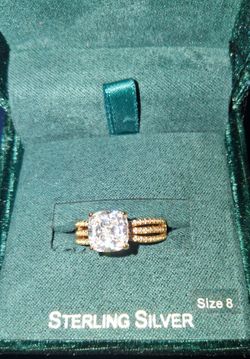 RING. SIZE 8. YGI 925 CN.