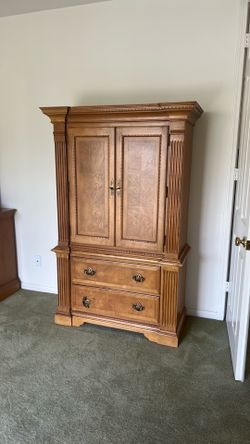 Bedroom set