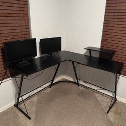 Corner Desk Black 