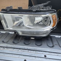 2019-2023 Dodge Ram 3500 Headlight 