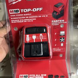 Milwaukee M18 18-Volt Lithium-lon 175- Watt Powered Compact Inverter for M18 Batteries (Tool-Only) * * (1,803)