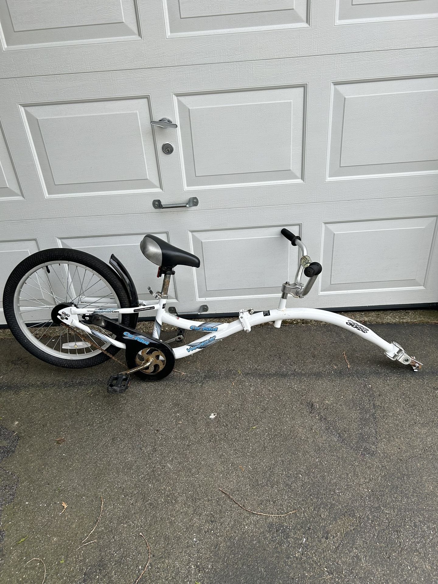 Co-Pilot 20 Inch Bike Trailer