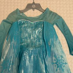 Disney Store Frozen Elsa Costume - 5/6