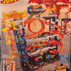 Hot Wheels Toy Car Playset New 
