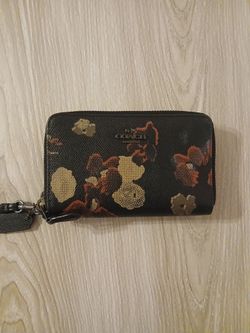 Vintage floral coach wristlet and wallet