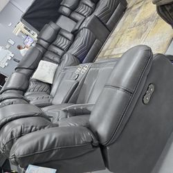 ✨️Reclining Sectionals Sofas ✨️ Furniture Sectionals, Bedrooms, Dining Avail