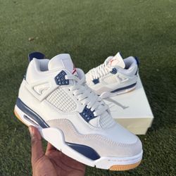 Jordan 4s SB Navy