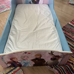 Frozen Girls Toddler Bed Used 3 Times 