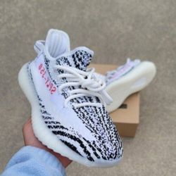 Adidas Yeezy BOOST 350V2 Zebra 