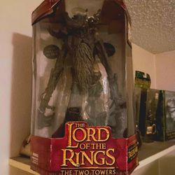 Lored Of The Rings The Two Towers 