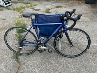 Trek 1000 W