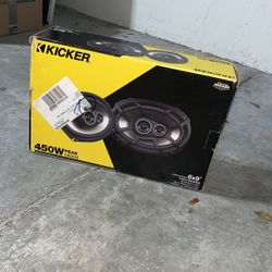 Kicker CS Series 6"x9" 3-way car speakers 450 W