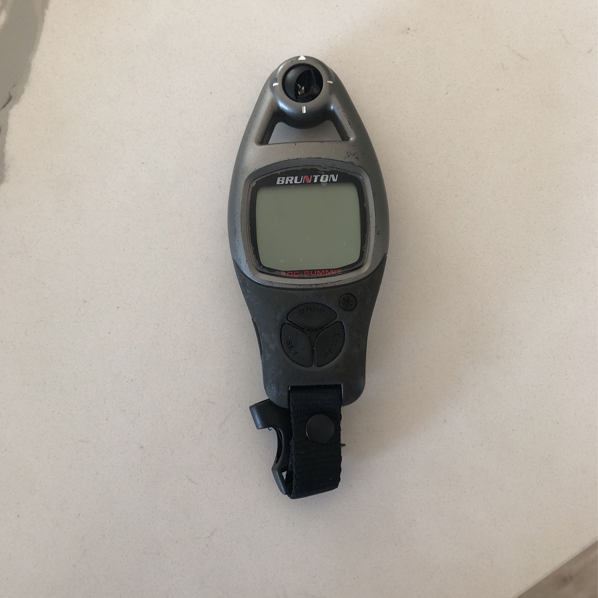 Brunton ASD Summit wind handheld