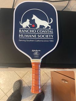 Rally Republic Pickleball Paddle carbon new lots of grit great control
