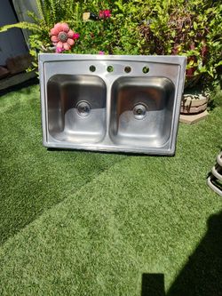 Kitchen sink 33×32 deep kitchen sink