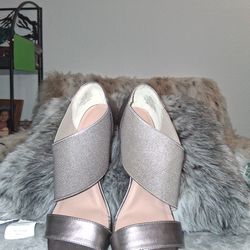 Vera Wang Heels