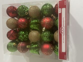 40 SHATTERPROOF ORNAMENTS