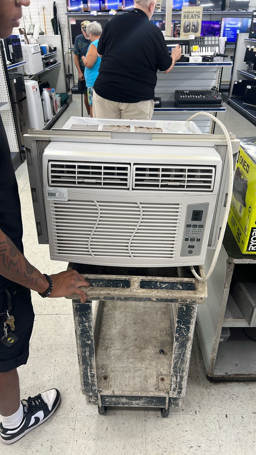 General Electric Air Conditioner