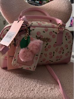 New juicy couture cherry girl satchel 🍒 purse and wallet 🍒