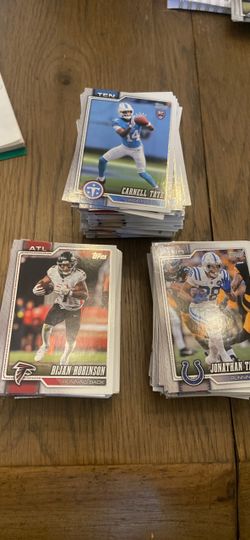 Topps NFL Football Trading Cards Lot