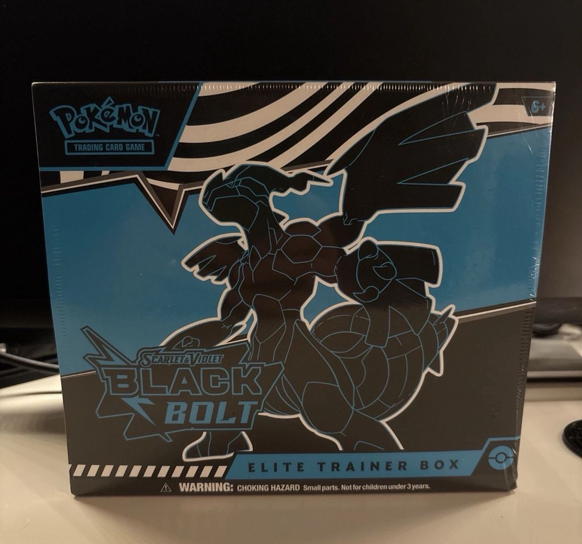 Pokémon BLACK BOLT Elite Trainer Box (ETB) – Scarlet & Violet TCG – NEW & SEALED
