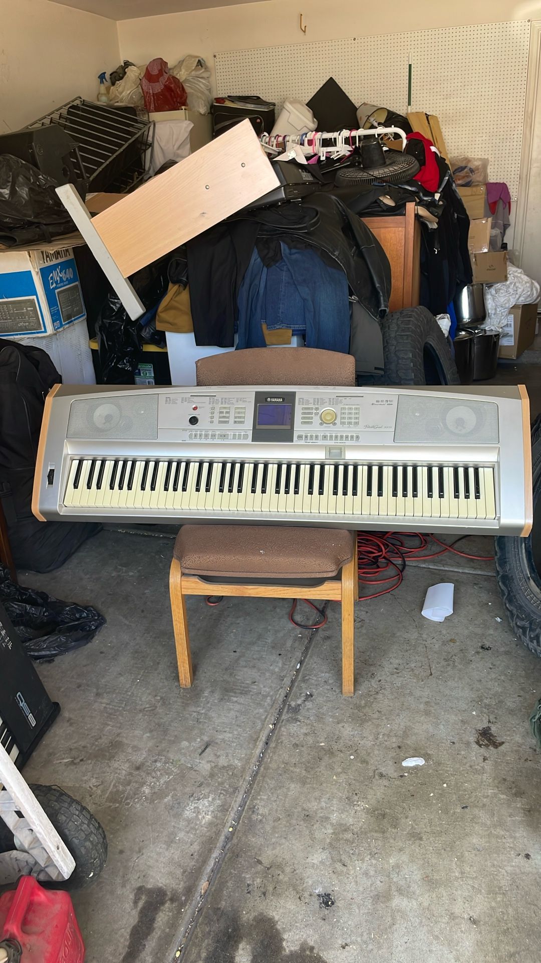 YAMAHA KEYBOARD DGX 505