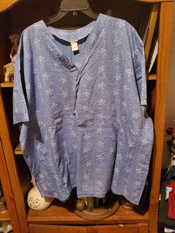Medical Uniform/ Scrubs