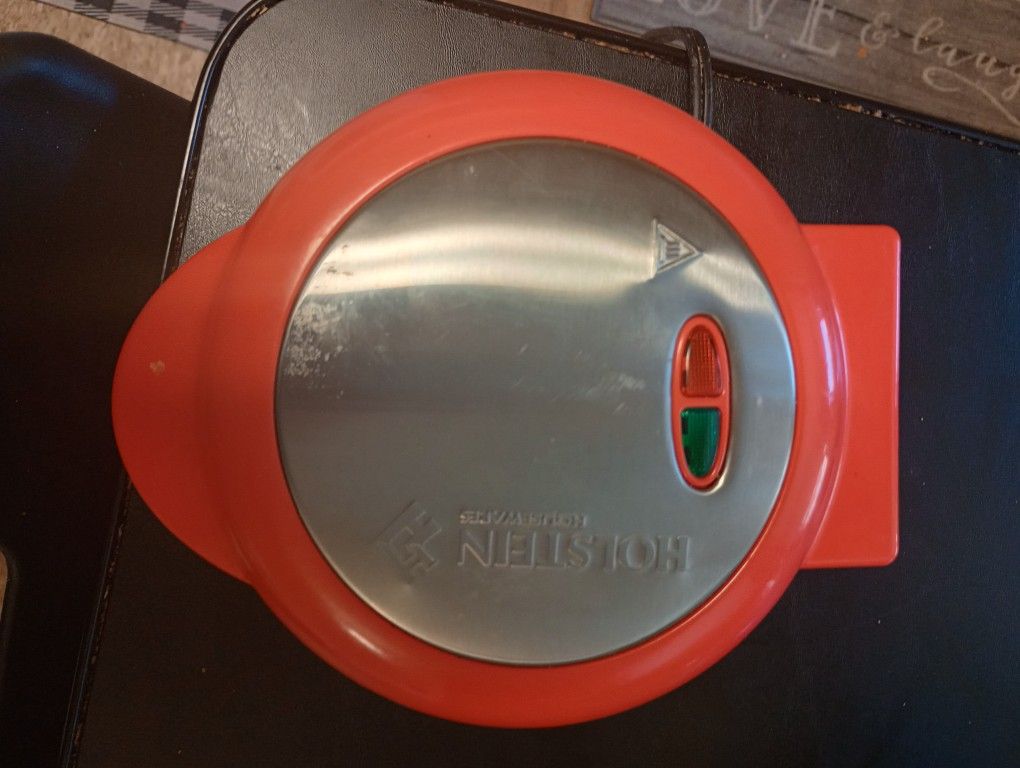 Electric Omelette Maker