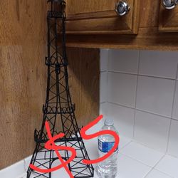 Torre Eiffel chiquita