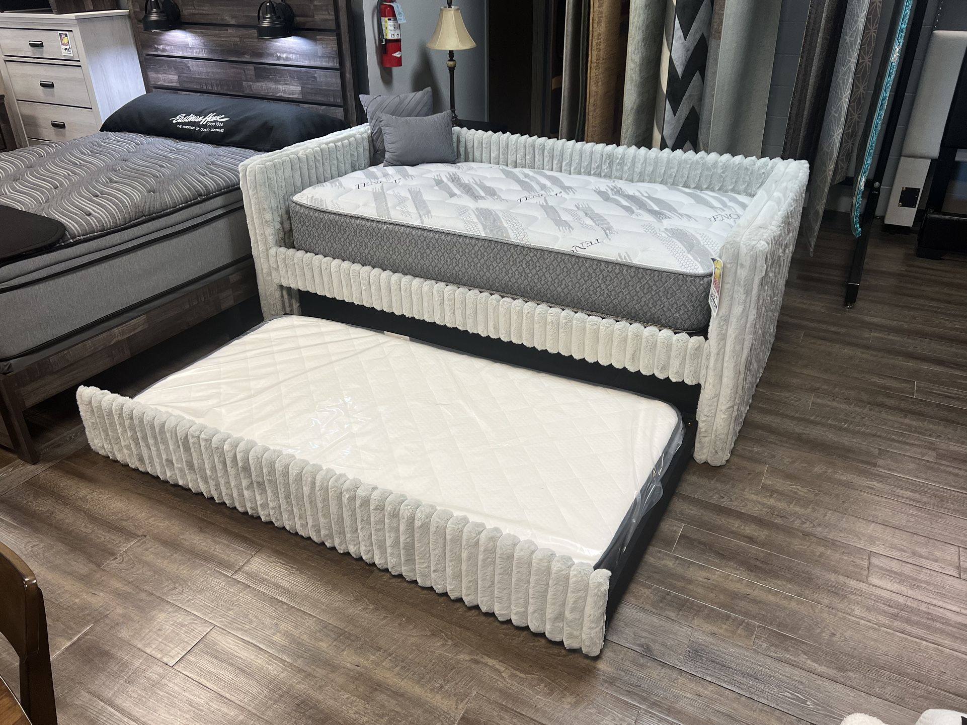 Daybed With Trundle And 2 Mattresses!!!