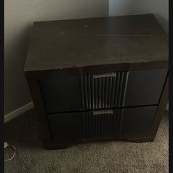 Bedroom Set And 2 Dressers